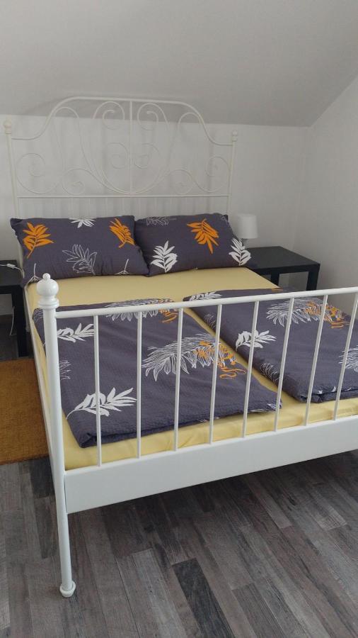 Keti Apartamento Plaški Exterior foto